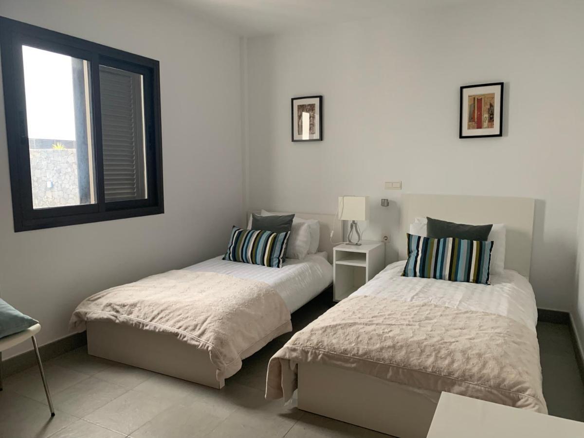קוסטה טגוויסה Modern Villa With Sea Views מראה חיצוני תמונה